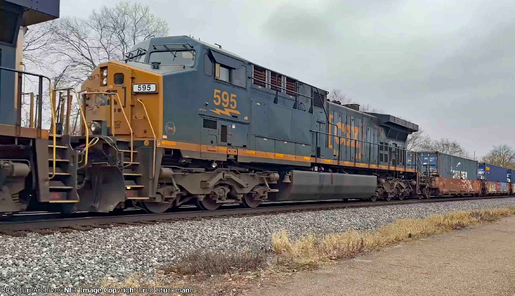 CSX 595